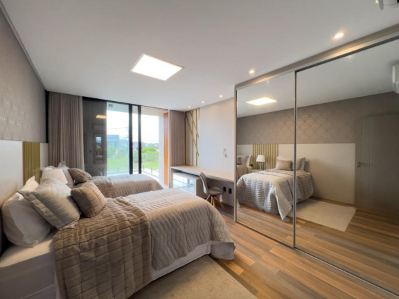Imagem Casa com 4 Quartos à Venda, em -- - Xangri-la Imagem Casa com 4 Quartos à Venda, em -- - Xangri-la
