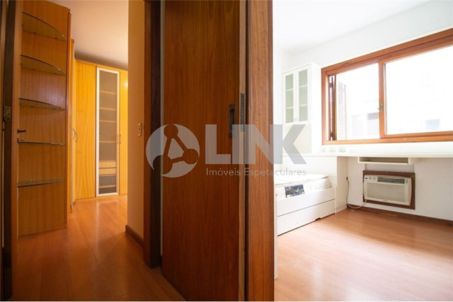 Imagem Apartamento com 3 Quartos à Venda, 157 m² em Menino Deus - Porto Alegre