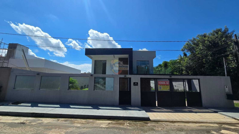 Imagem Casa com 4 Quartos à Venda, 289 m² em Ponta Negra - Manaus