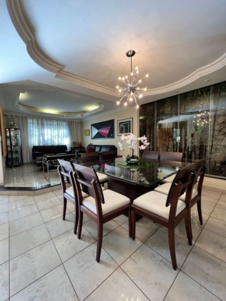 Imagem Sobrado com 4 Quartos à Venda, 330 m² em Jardim América - Goiânia Imagem Sobrado com 4 Quartos à Venda, 330 m² em Jardim América - Goiânia
