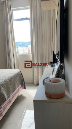 Imagem Apartamento com 2 Quartos à Venda, 72 m² em Centro - Florianópolis Imagem Apartamento com 2 Quartos à Venda, 72 m² em Centro - Florianópolis