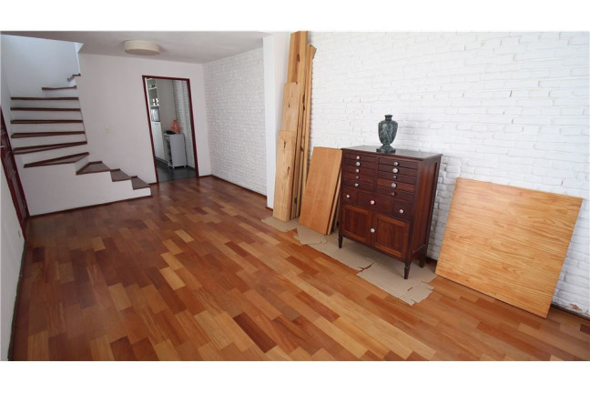 Imagem Casa com 2 Quartos à Venda, em Chácara Santo Antônio (zona Sul) - São Paulo Imagem Casa com 2 Quartos à Venda, em Chácara Santo Antônio (zona Sul) - São Paulo