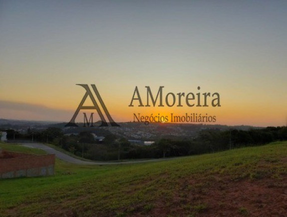 Terreno à Venda, 526 m² em Engenho Seco - Louveira