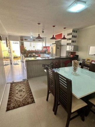 Imagem Sobrado com 4 Quartos à Venda, 241 m² em Vila América - São Paulo Imagem Sobrado com 4 Quartos à Venda, 241 m² em Vila América - São Paulo