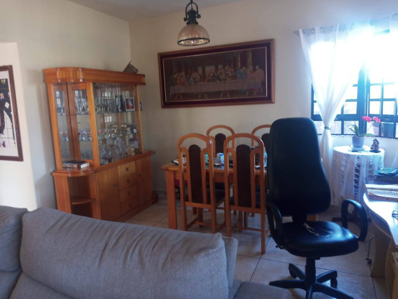 Imagem Casa com 3 Quartos à Venda, 300 m² em Vila Passos - Arapongas