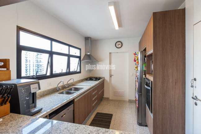 Imagem Apartamento com 3 Quartos à Venda, 190 m² em Moema - São Paulo Imagem Apartamento com 3 Quartos à Venda, 190 m² em Moema - São Paulo