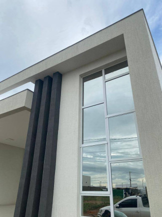 Imagem Casa com 3 Quartos à Venda,  em Bela Vista - Mossoró