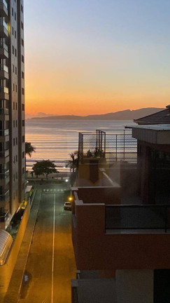 Apartamento com 3 Quartos à Venda, 96 m² em Centro - Itapema