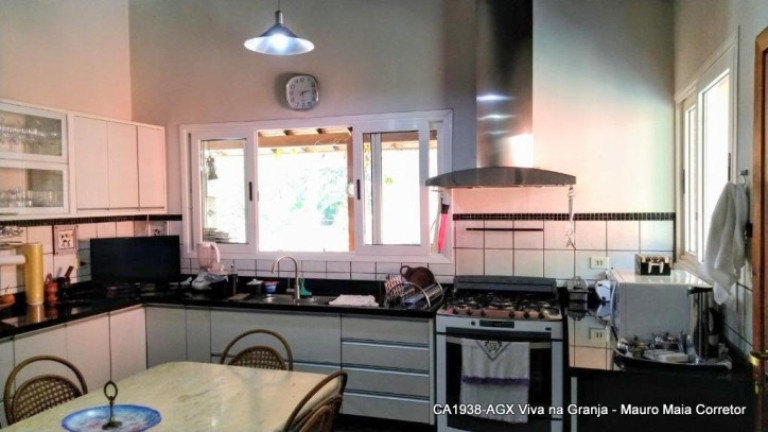 Imagem Casa com 4 Quartos à Venda, 3.200 m² em Chácara Dos Lagos - Carapicuíba Imagem Casa com 4 Quartos à Venda, 3.200 m² em Chácara Dos Lagos - Carapicuíba