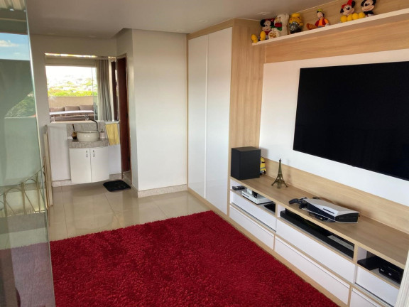 Imagem Imóvel com 3 Quartos à Venda, 153 m² em Santa Terezinha - Belo Horizonte
