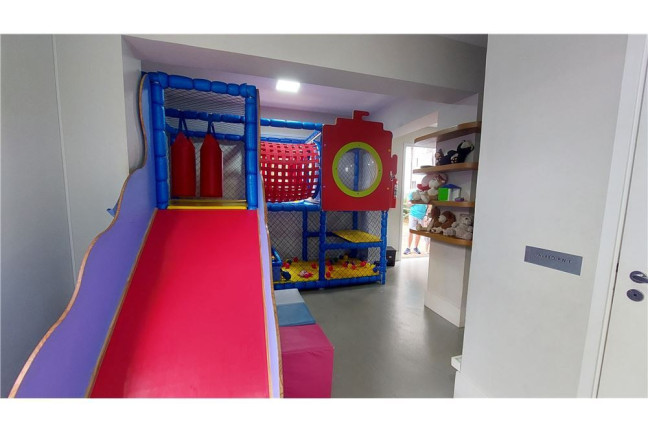 Imagem Imóvel com 3 Quartos à Venda, em Vila Antonieta - São Paulo Imagem Imóvel com 3 Quartos à Venda, em Vila Antonieta - São Paulo