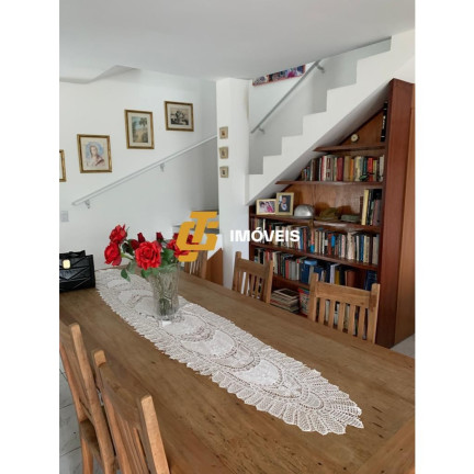 Imagem Casa com 4 Quartos à Venda, 201 m² em Cedros - Camboriú