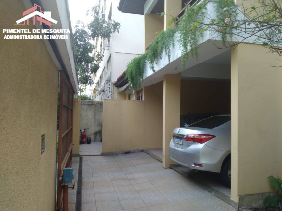 Imagem Casa com 4 Quartos à Venda, 360 m² em São Francisco - Niterói Imagem Casa com 4 Quartos à Venda, 360 m² em São Francisco - Niterói