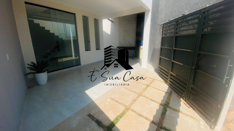 Casa com 3 Quartos à Venda, 100 m² em Tropical - Contagem