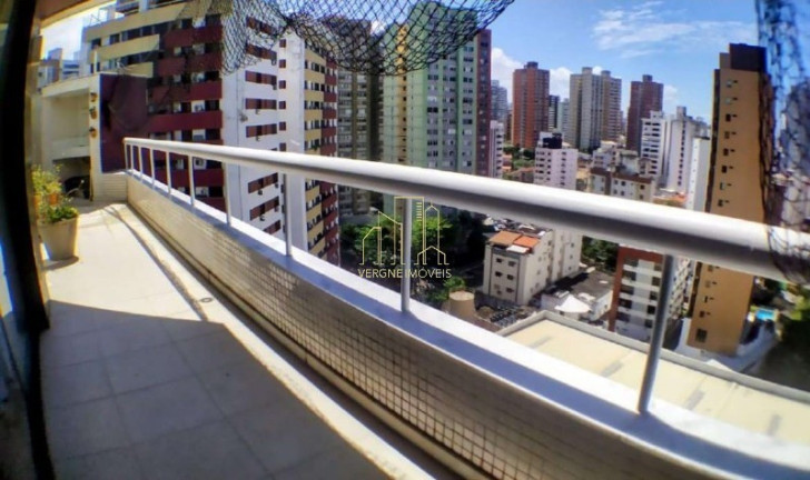 Imagem Imóvel com 4 Quartos à Venda, 492 m² em Pituba - Salvador Imagem Imóvel com 4 Quartos à Venda, 492 m² em Pituba - Salvador