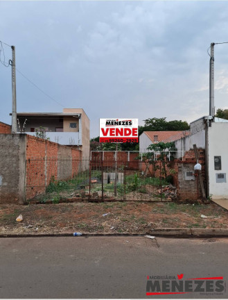 Terreno à Venda, 154 m² em Jardim Graminha - Leme