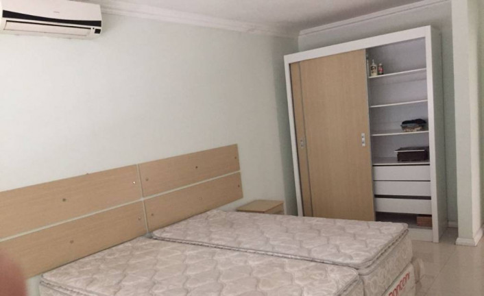 Imagem Casa com 5 Quartos à Venda, 200 m² em Centro - Xangri-lá