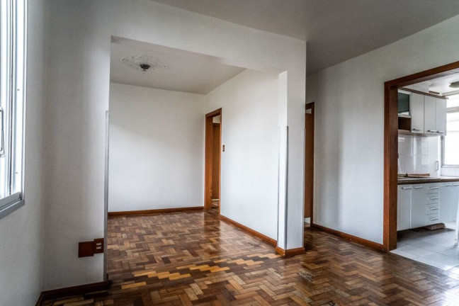 Imagem Apartamento com 4 Quartos à Venda, 74 m² em Passo Da Areia - Porto Alegre