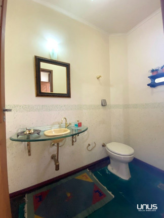 Imagem Casa com 5 Quartos à Venda,  em Trindade - Florianópolis
