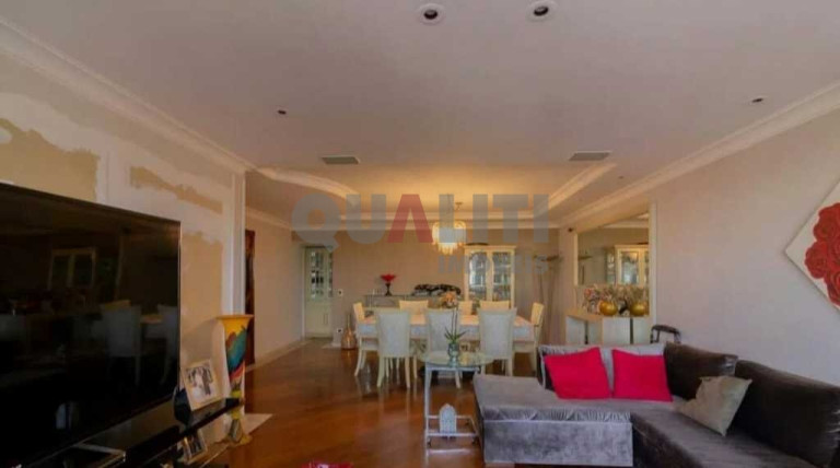 Imagem Apartamento com 3 Quartos à Venda, 180 m² em Moema - São Paulo