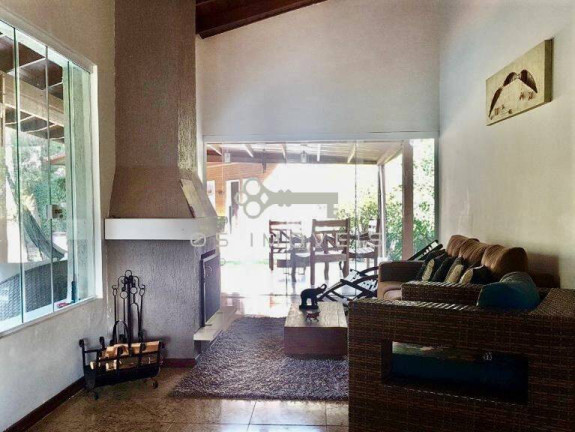 Imagem Casa com 5 Quartos à Venda, em Palos Verdes - Carapicuíba Imagem Casa com 5 Quartos à Venda, em Palos Verdes - Carapicuíba