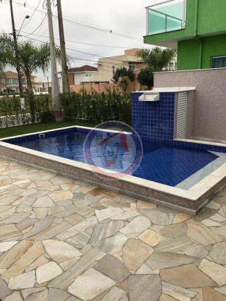 Imagem Casa com 4 Quartos à Venda, 290 m² em Centro - Peruíbe Imagem Casa com 4 Quartos à Venda, 290 m² em Centro - Peruíbe