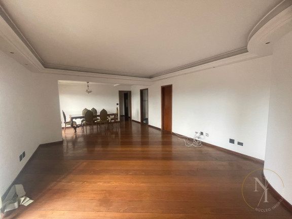 Apartamento com 3 Quartos para Alugar, 133 m² em Vila Regente Feijó - São Paulo