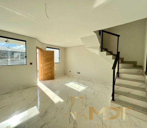 Imagem Casa com 3 Quartos à Venda, 145 m² em Santa Branca - Belo Horizonte Imagem Casa com 3 Quartos à Venda, 145 m² em Santa Branca - Belo Horizonte