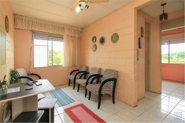 Imagem Imóvel com 2 Quartos à Venda, em Vila Nova - Porto Alegre Imagem Imóvel com 2 Quartos à Venda, em Vila Nova - Porto Alegre