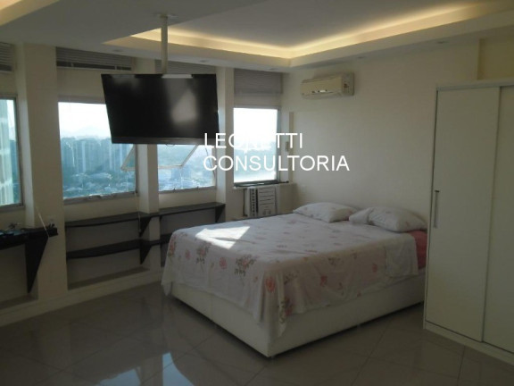Imagem Apartamento com 1 Quarto à Venda, 36 m² em Barra Da Tijuca - Rio De Janeiro Imagem Apartamento com 1 Quarto à Venda, 36 m² em Barra Da Tijuca - Rio De Janeiro