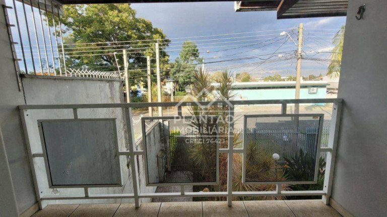 Imagem Sobrado com 3 Quartos à Venda, 169 m² em Boqueirão - Curitiba Imagem Sobrado com 3 Quartos à Venda, 169 m² em Boqueirão - Curitiba