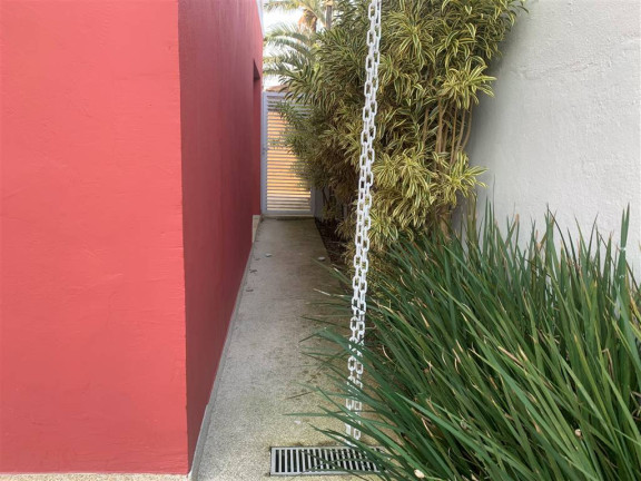 Imagem Casa com 4 Quartos à Venda, 10 m² em Flórida - Praia Grande Imagem Casa com 4 Quartos à Venda, 10 m² em Flórida - Praia Grande