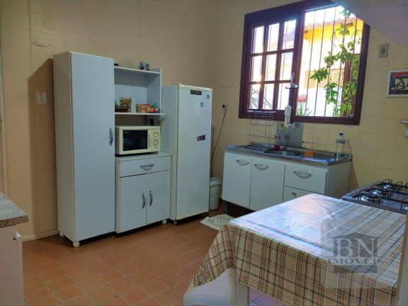 Imagem Casa com 3 Quartos à Venda, 135 m² em Universitário - Santa Cruz Do Sul Imagem Casa com 3 Quartos à Venda, 135 m² em Universitário - Santa Cruz Do Sul