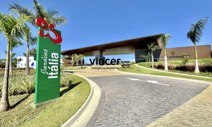 Terreno à Venda, 722 m² em Jardins Itália - Goiânia