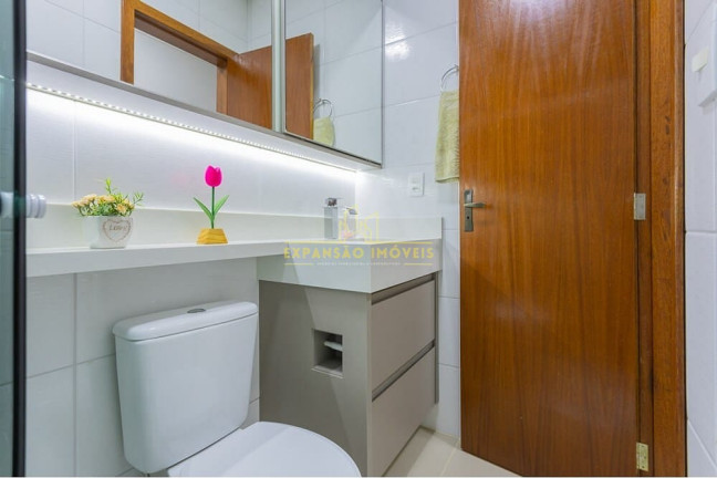 Imagem Apartamento com 2 Quartos à Venda, 65 m² em Ingleses Do Rio Vermelho - Florianópolis Imagem Apartamento com 2 Quartos à Venda, 65 m² em Ingleses Do Rio Vermelho - Florianópolis
