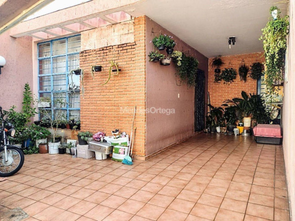 Casa com 4 Quartos à Venda,  em Vila Santana - Sorocaba