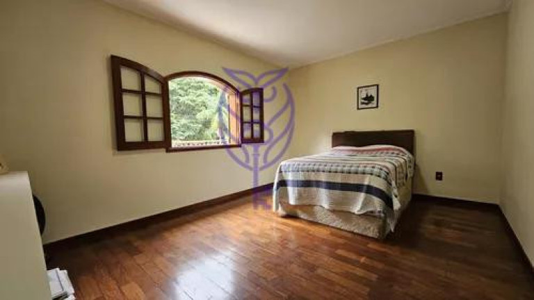 Imagem Casa com 3 Quartos à Venda, 383 m² em Centro - Serra Negra Imagem Casa com 3 Quartos à Venda, 383 m² em Centro - Serra Negra