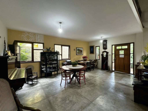 Imagem Casa com 4 Quartos à Venda, 303 m² em Vila Diva - Carapicuíba