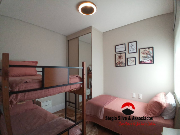 Imagem Apartamento com 4 Quartos para Temporada, 158 m² em Vila Capivari - Campos Do Jordão Imagem Apartamento com 4 Quartos para Temporada, 158 m² em Vila Capivari - Campos Do Jordão