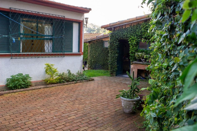 Imagem Casa com 3 Quartos à Venda, 238 m² em Bom Retiro - Teresópolis
