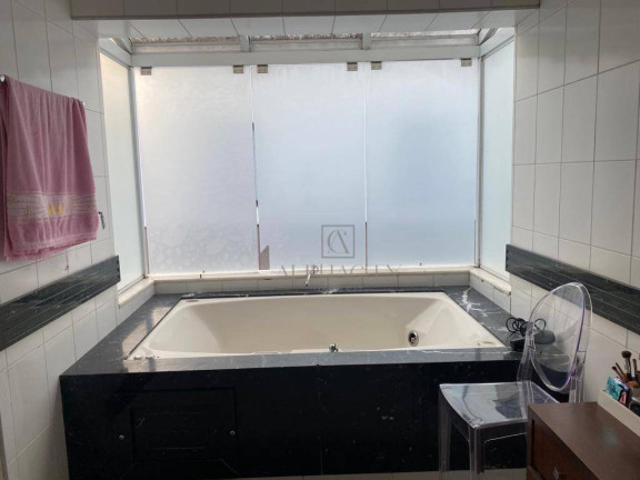 Imagem Casa com 5 Quartos à Venda, 550 m² em Alphaville Residencial Um - Barueri