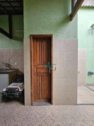 Imagem Casa com 2 Quartos à Venda, 80 m² em Campo Grande - Rio De Janeiro Imagem Casa com 2 Quartos à Venda, 80 m² em Campo Grande - Rio De Janeiro