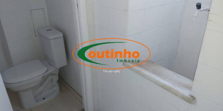 Imagem Apartamento com 2 Quartos à Venda, 58 m² em Grajaú - Rio De Janeiro Imagem Apartamento com 2 Quartos à Venda, 58 m² em Grajaú - Rio De Janeiro