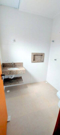 Imagem Casa com 4 Quartos à Venda, 250 m² em Pampas - Peruíbe Imagem Casa com 4 Quartos à Venda, 250 m² em Pampas - Peruíbe