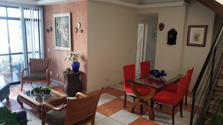 Imagem Imóvel com 4 Quartos à Venda, 305 m² em Jacarepaguá - Rio De Janeiro Imagem Imóvel com 4 Quartos à Venda, 305 m² em Jacarepaguá - Rio De Janeiro