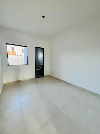Imagem Casa com 2 Quartos à Venda, 61 m² em Tomba - Feira De Santana