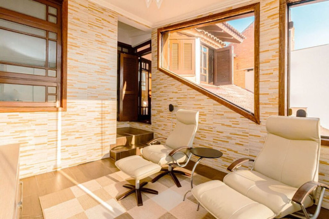 Imagem Casa de Condomínio com 4 Quartos à Venda, 367 m² em Nonoai - Porto Alegre