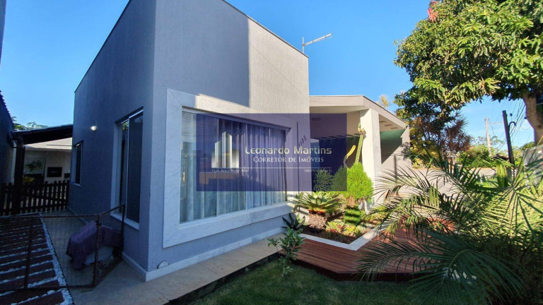 Imagem Casa com 3 Quartos à Venda, 300 m² em Guriri - Cabo Frio