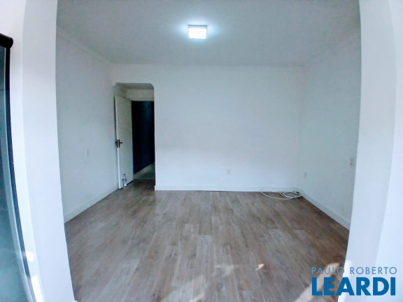 Imagem Sobrado com 3 Quartos à Venda, 250 m² em Vila Scarpelli - Santo André Imagem Sobrado com 3 Quartos à Venda, 250 m² em Vila Scarpelli - Santo André