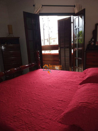 Imagem Sobrado com 3 Quartos à Venda, 131 m² em Jardim Santa Clara - Guarulhos Imagem Sobrado com 3 Quartos à Venda, 131 m² em Jardim Santa Clara - Guarulhos